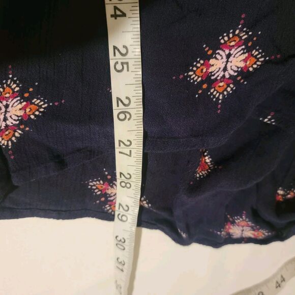 Mudd Long Sleeve Romper Size Medium M Aztec Gauze‎ Keyhole V Neck - Picture 4 of 6